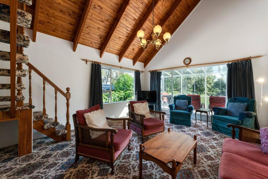 Charming Hideaway Taupo Exterior foto